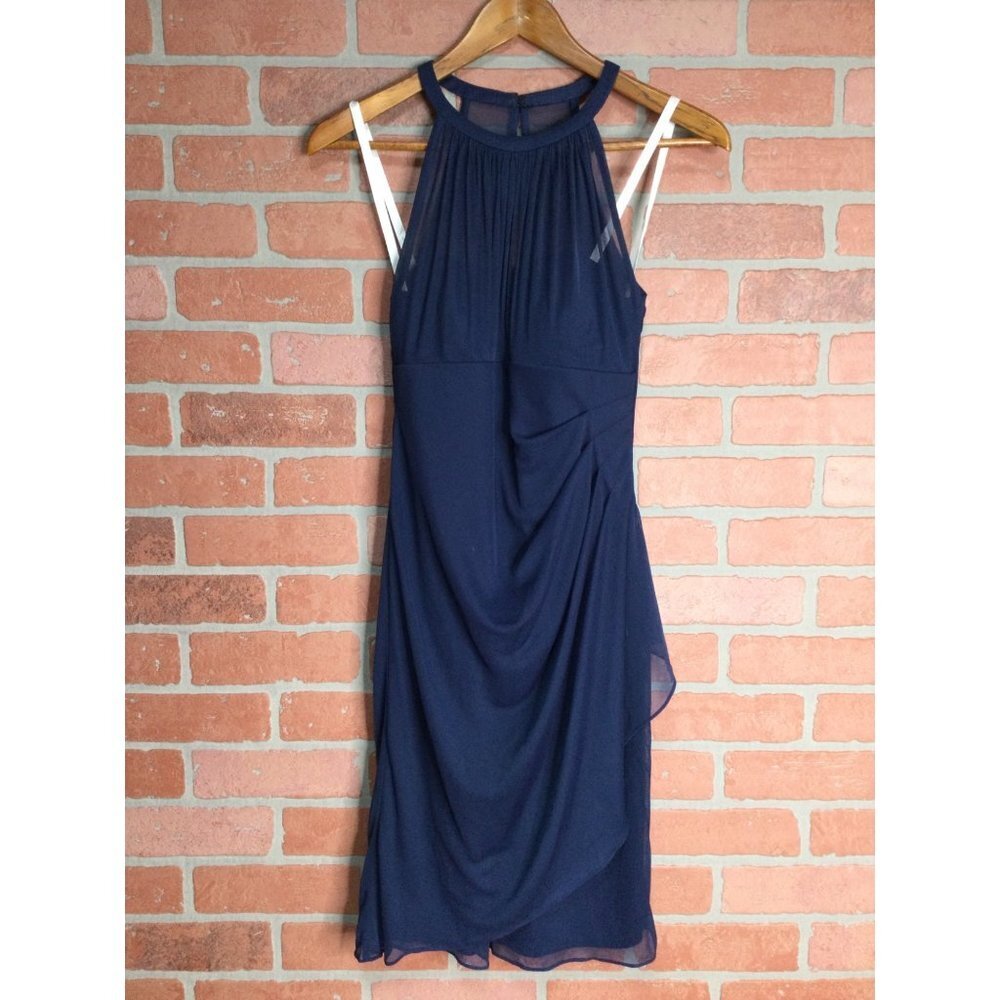David's Bridal Bridesmaid Dress Gathered Pleated Halter Neck Ruched Back Size 2